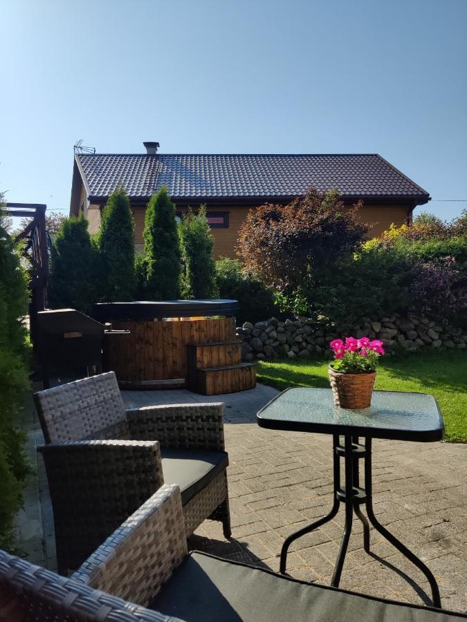 Brivdienu Maja Amrai Ventspils Eksteriør billede